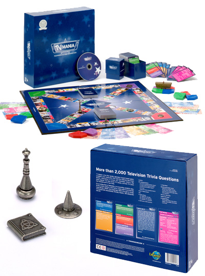 Front View - Game Box, Cards and Playing Pieces - Universal Games