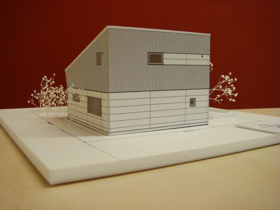 Architectural model / housing modelBack / RightPaper form board